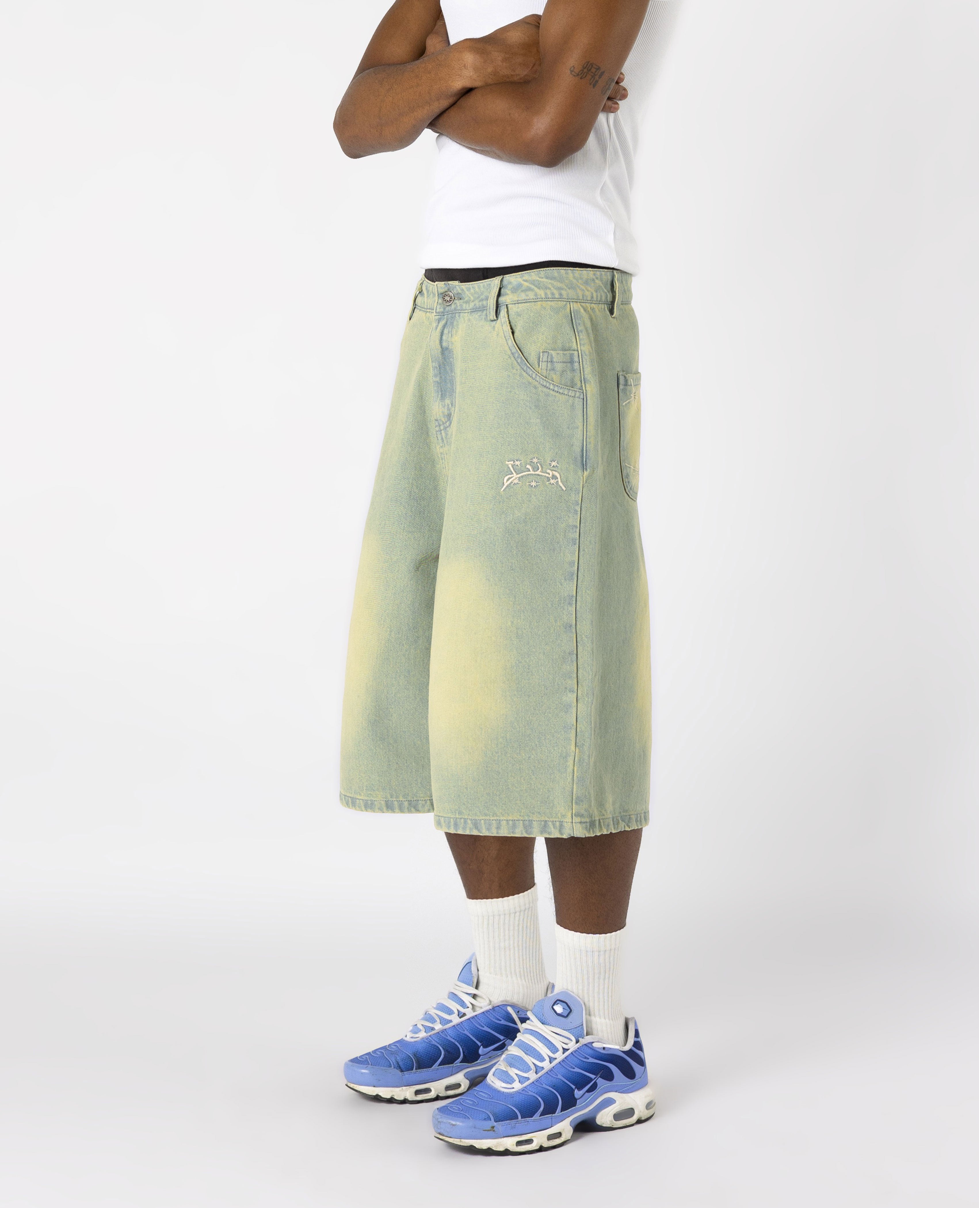 Zitronen-Jeans-Shorts