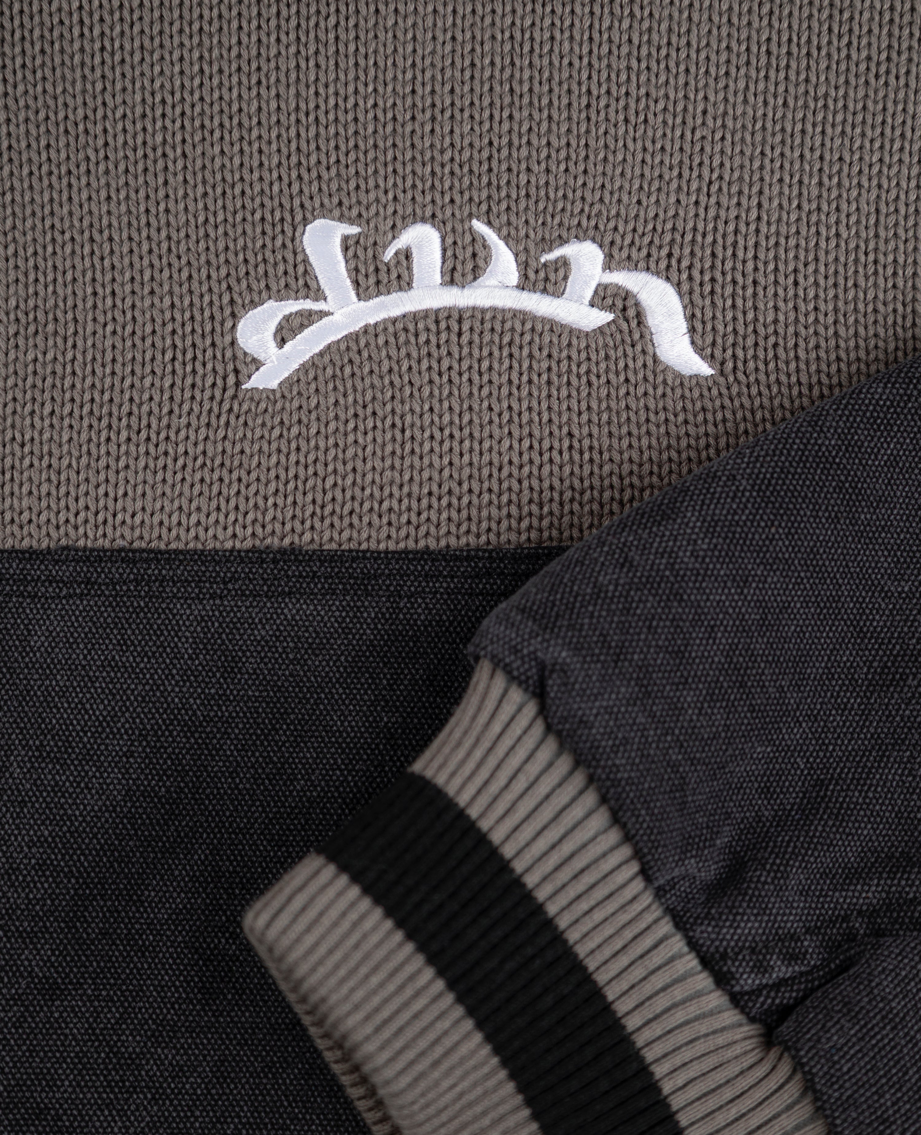 STRICKJACKE