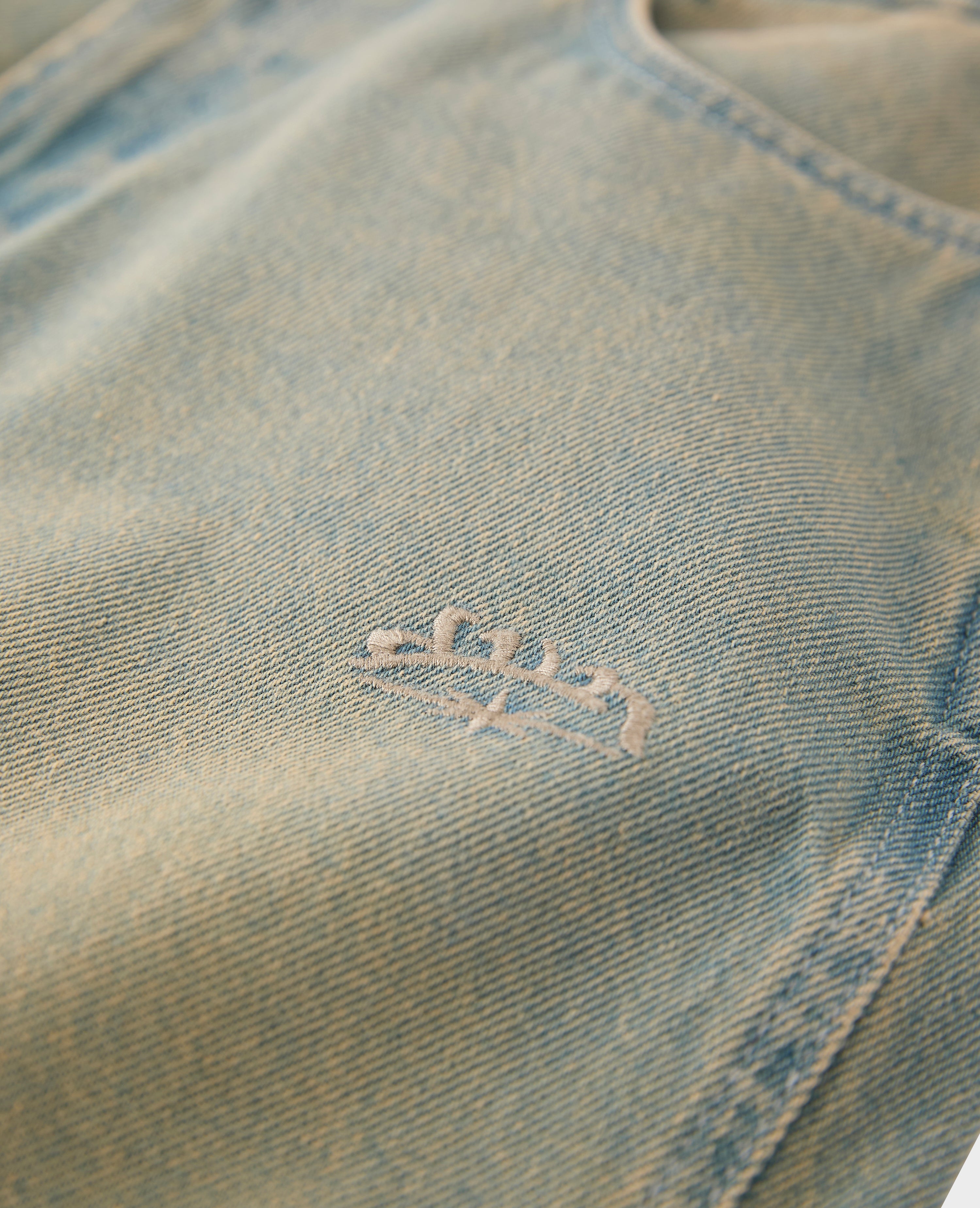 DAMEN-JEANS MIT SEITENTASCHEN