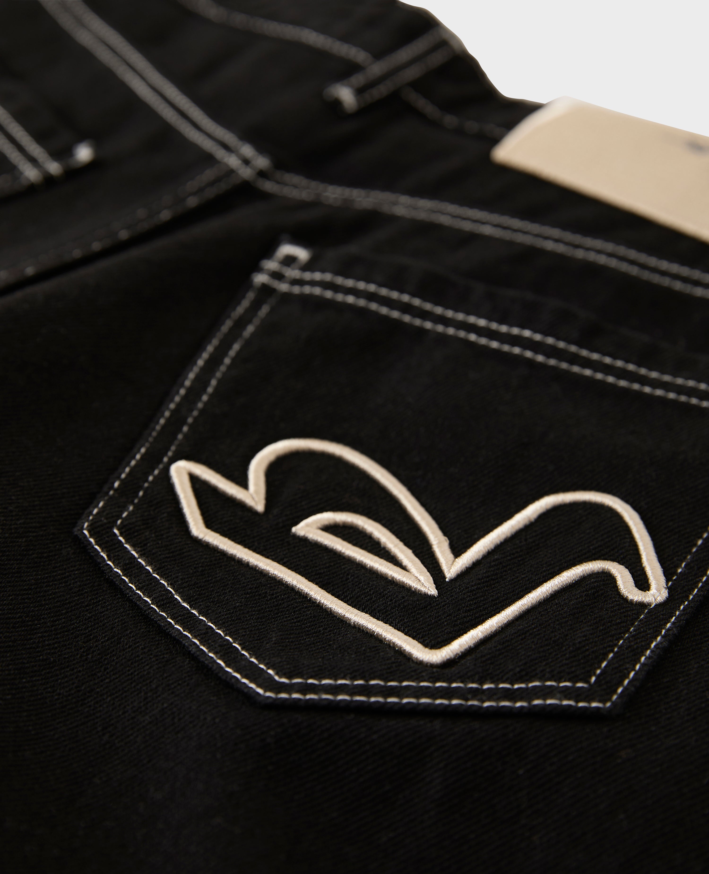 DAMEN SCHWARZE KLASSISCHE JEANS
