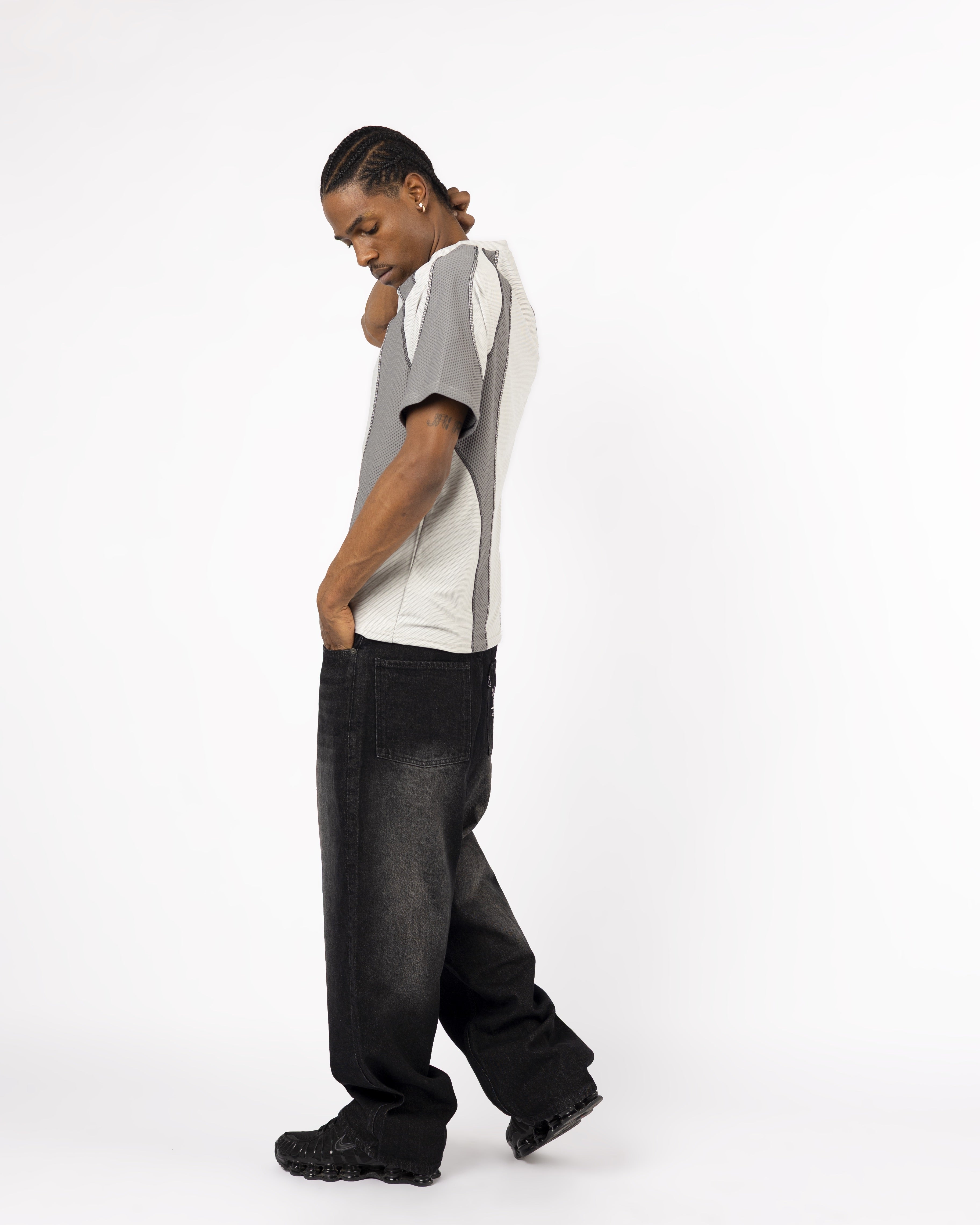 GRAUES TECH LINES T-SHIRT