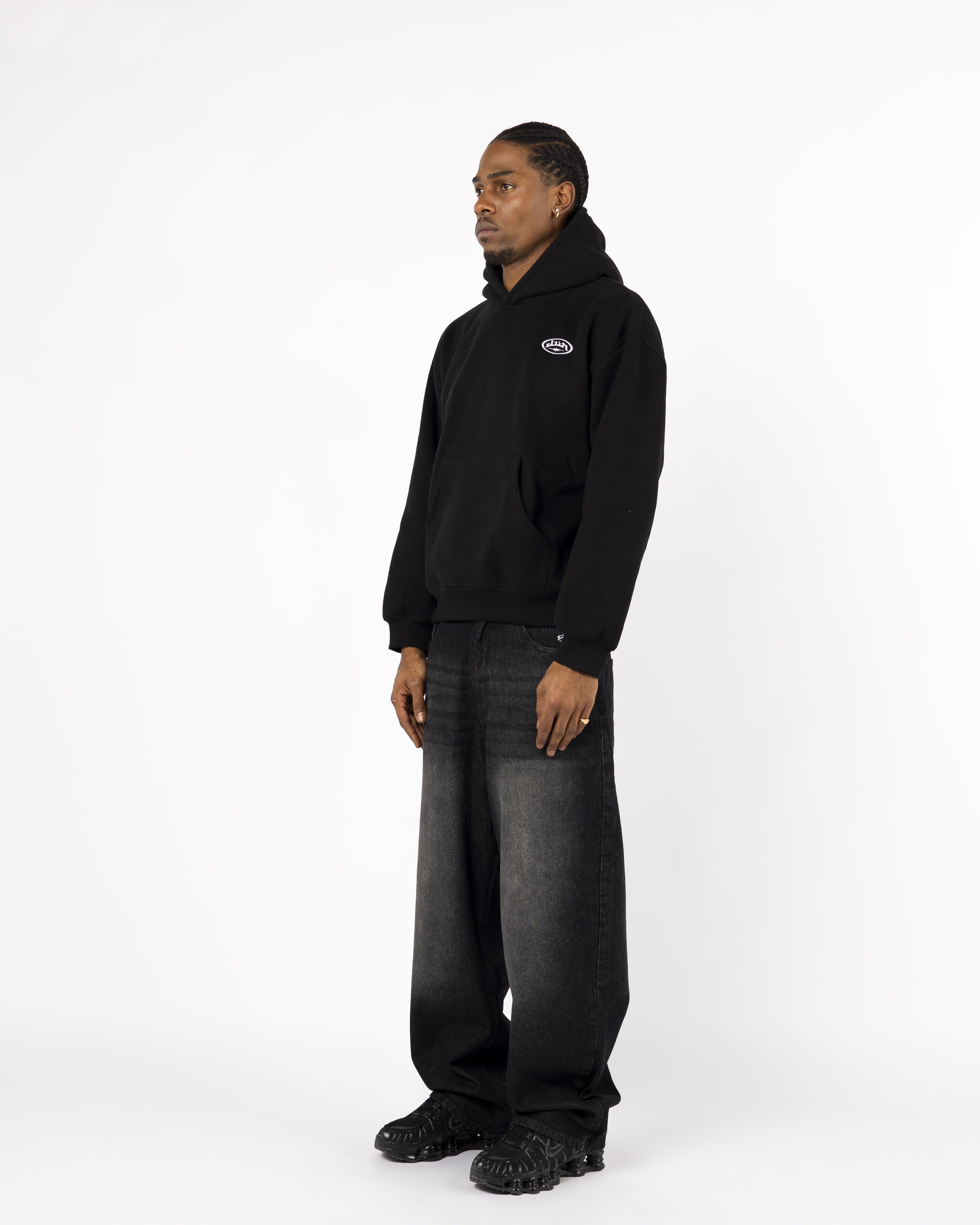 Dunkler 6-Sterne-Hoodie