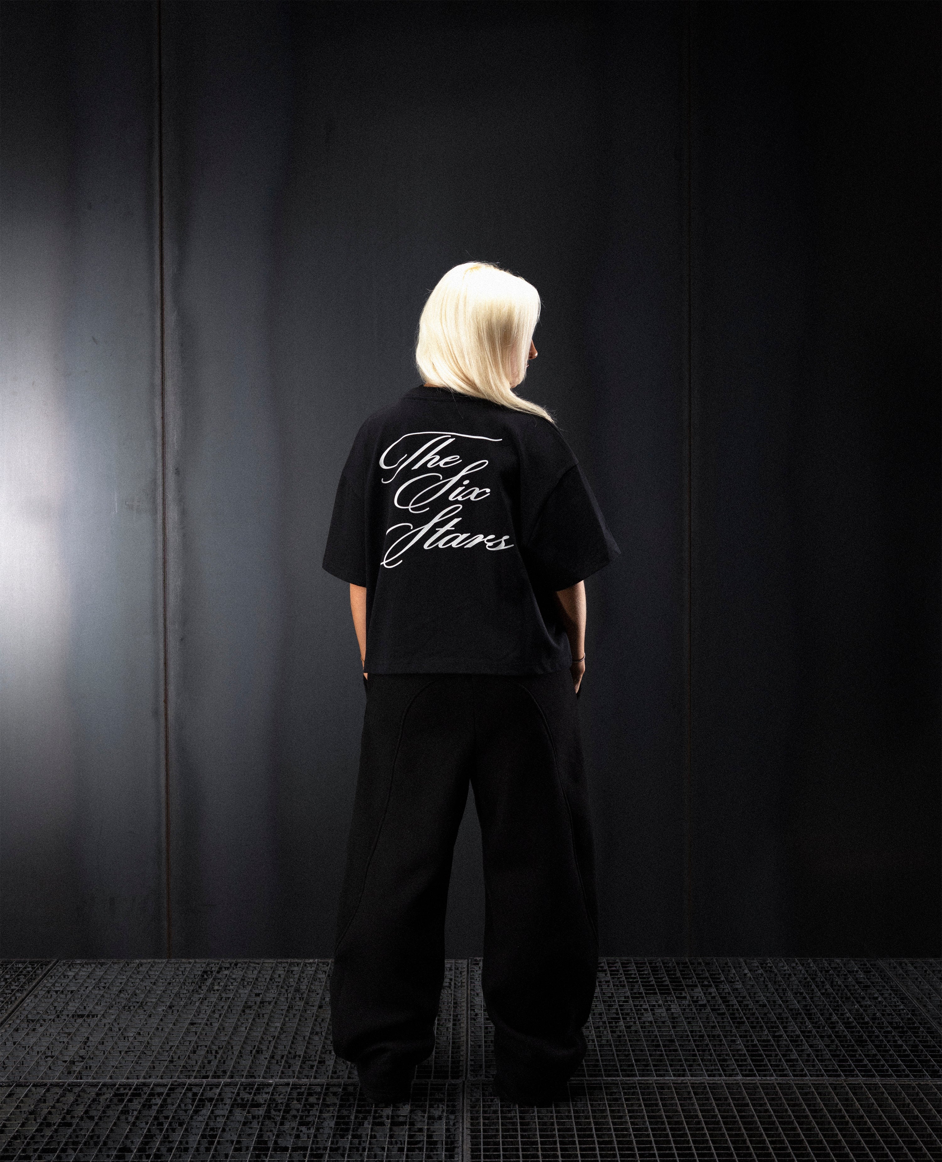 DAMEN SCHWARZES KLASSISCHES T-SHIRT