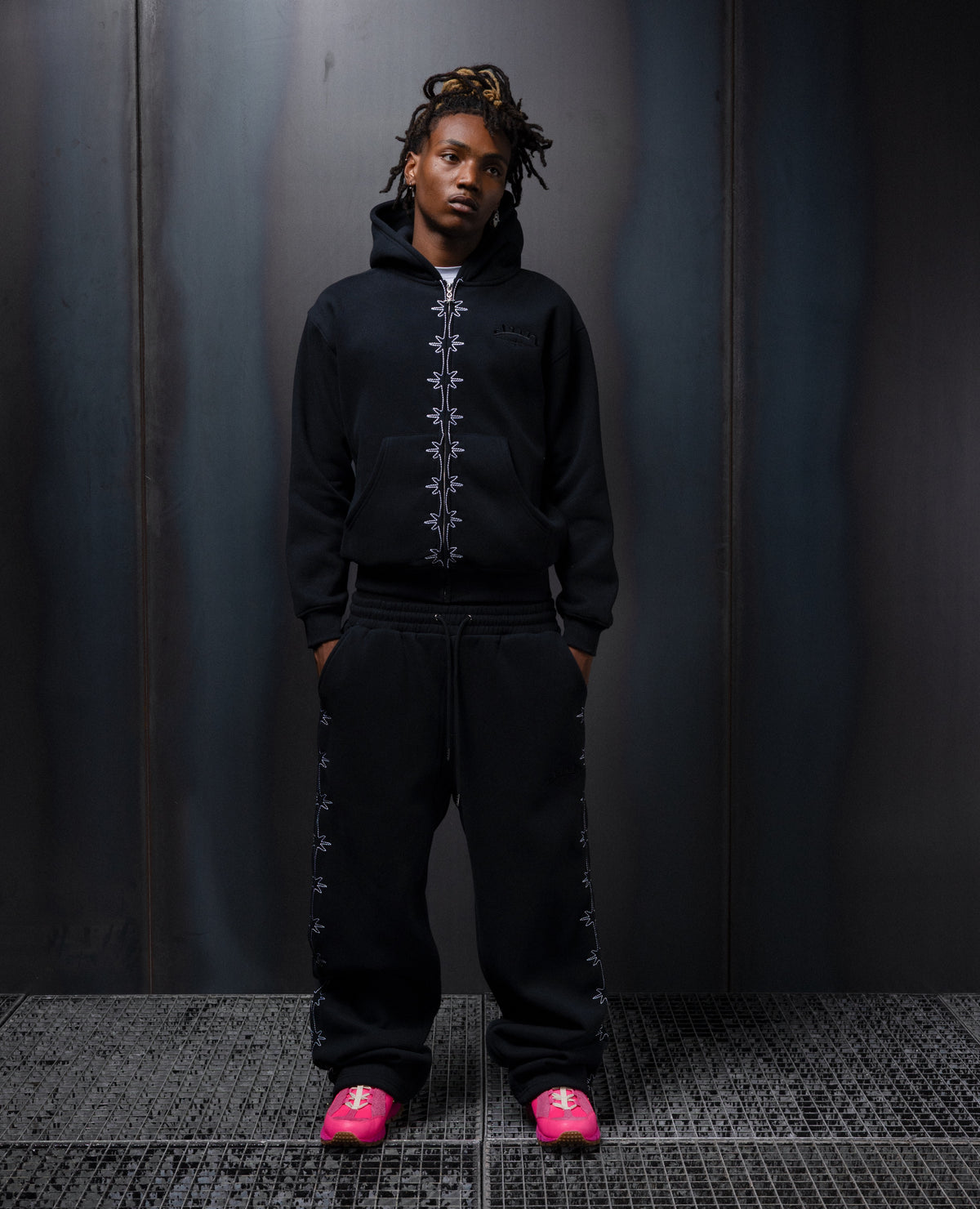 BLACK VERTEBRA SET