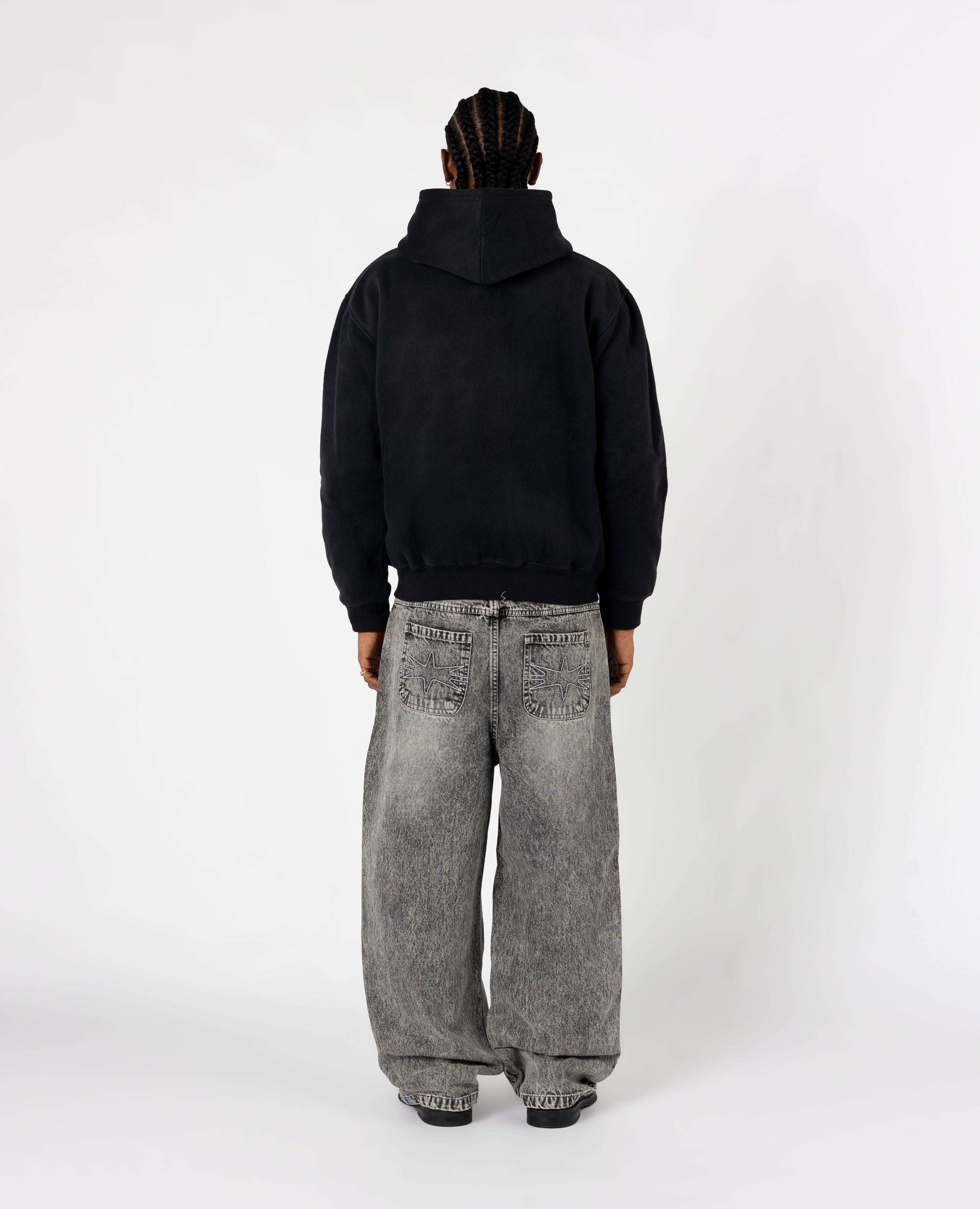 SCHWARZE MARKER-HOODIES