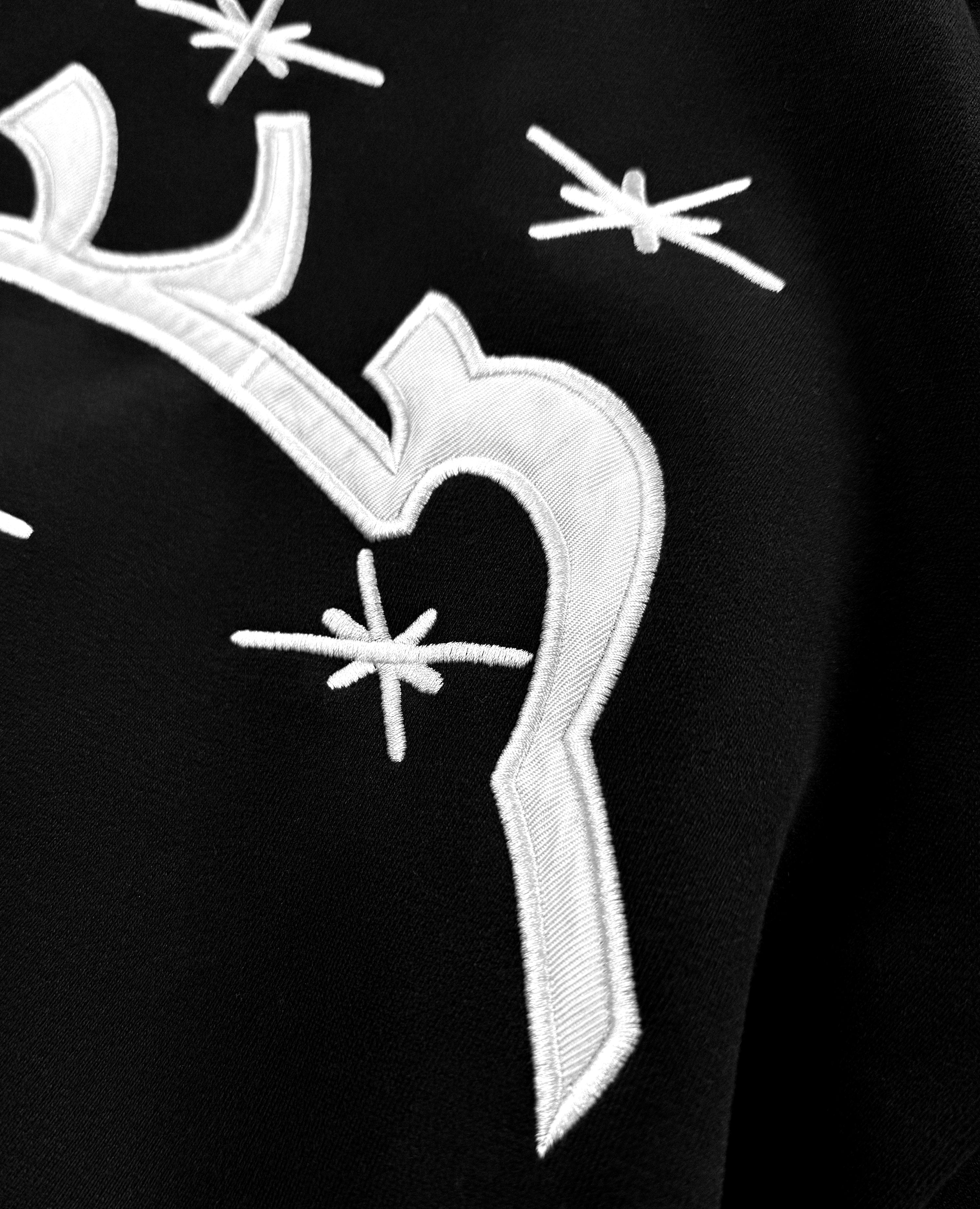 CURB SCHWARZER HOODIE