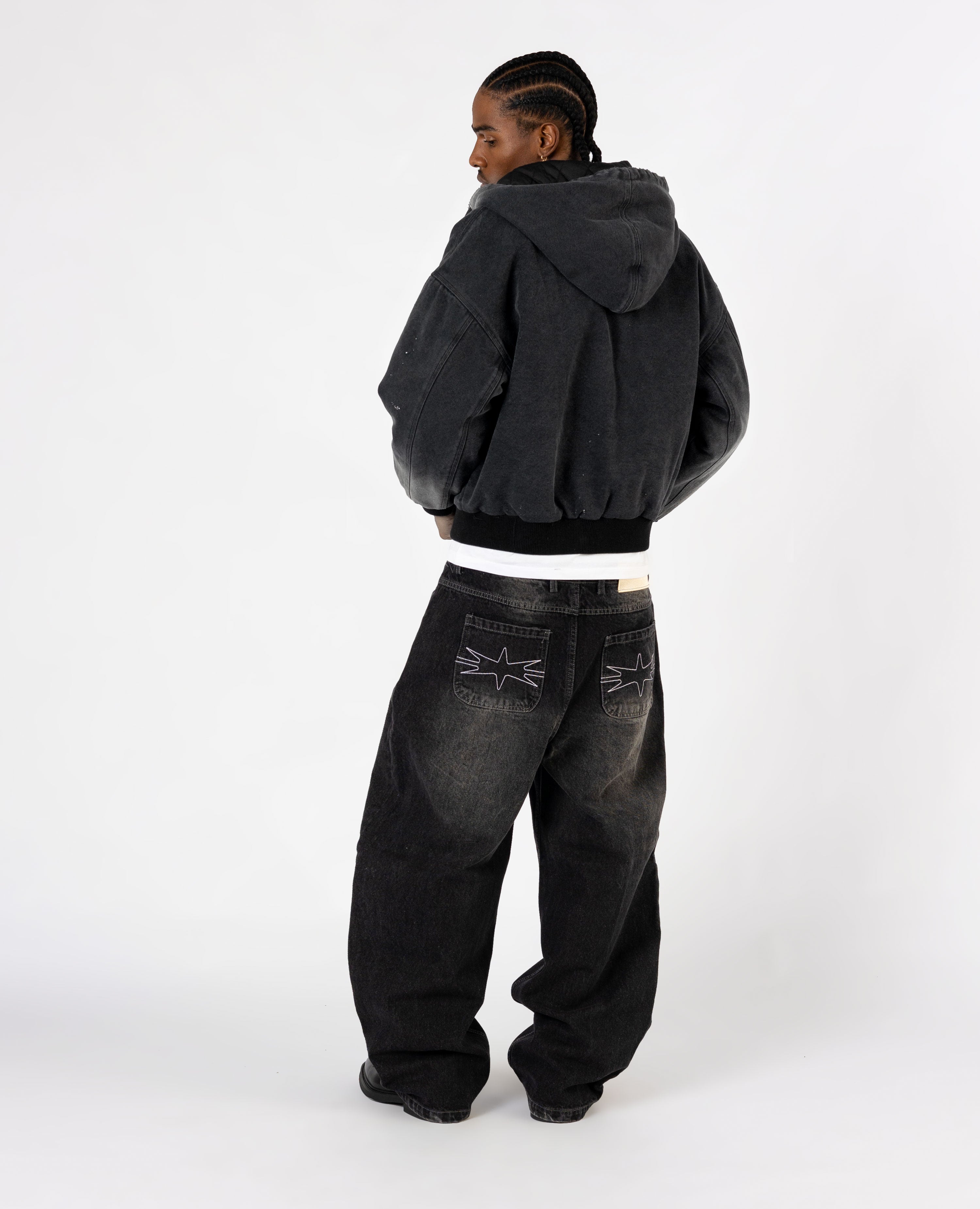 SCHWARZ GEWÄSCHETER DENIM